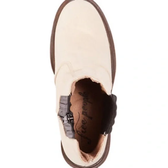 Free People James Chelsea Boot in White - Picture 4 of 7